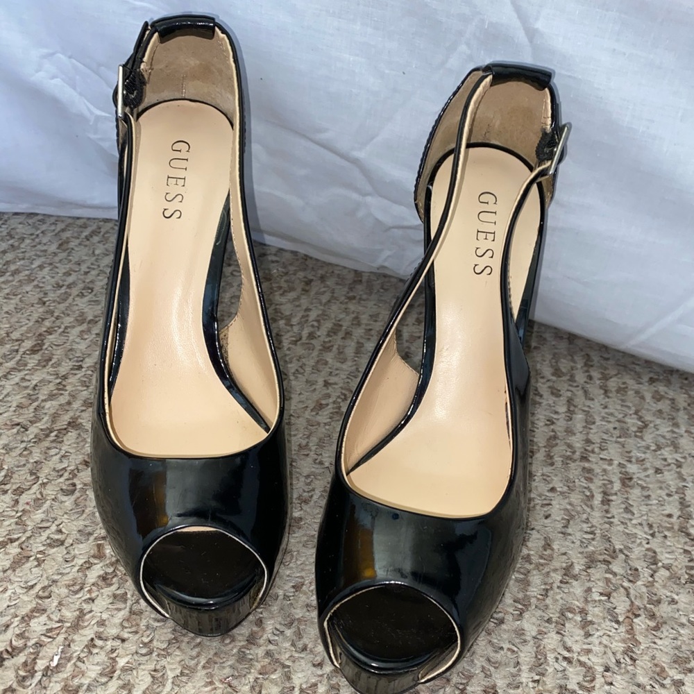 Patent Guess peep toes.